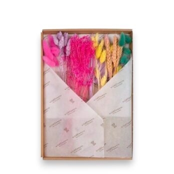 Flowers-dry-box-letters