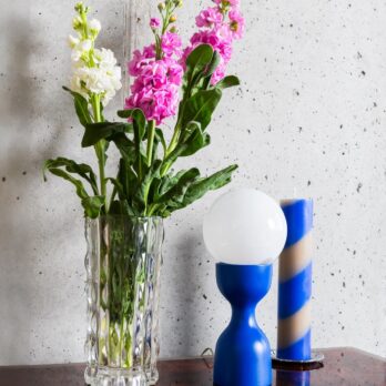 vase-glass-cylindrical