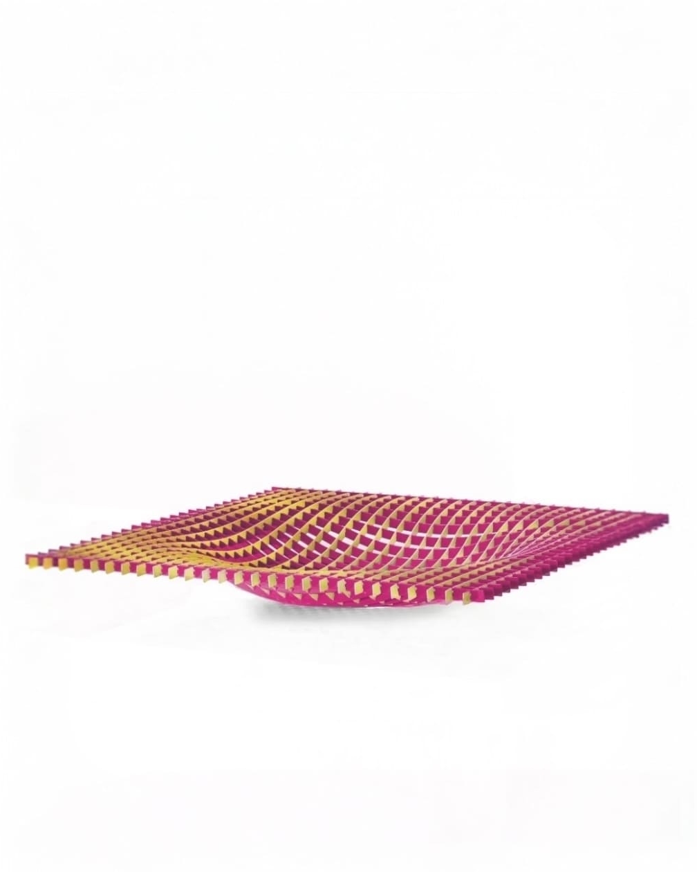 Brass/magenta centrepiece 'Gravity' series, design Fundamental Berlin