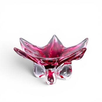 Centrotavola scultura in vetro artistico di colore rosa acceso